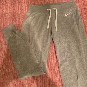 Nike joggers
